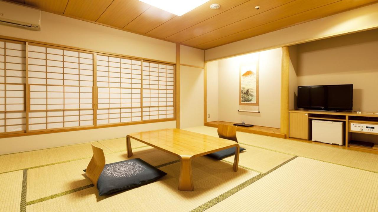 Hotel Grand Hill Ichigaya Tokyo Dış mekan fotoğraf